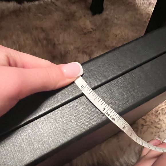 Saint Laurent Box & Ribbon - Picture 7 of 7